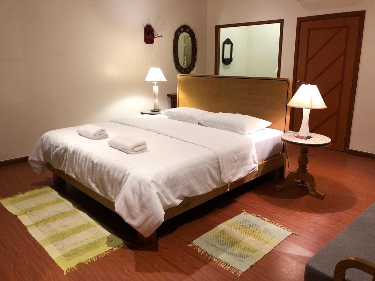 Seaman Resort Haad Chao Samran Exteriör bild