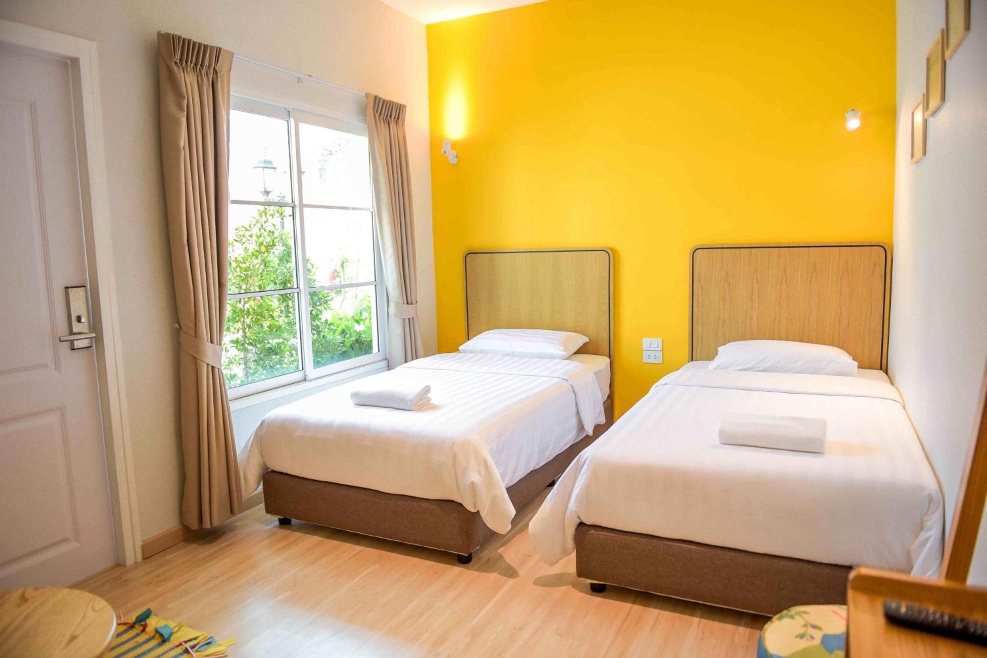 Seaman Resort Haad Chao Samran Exteriör bild