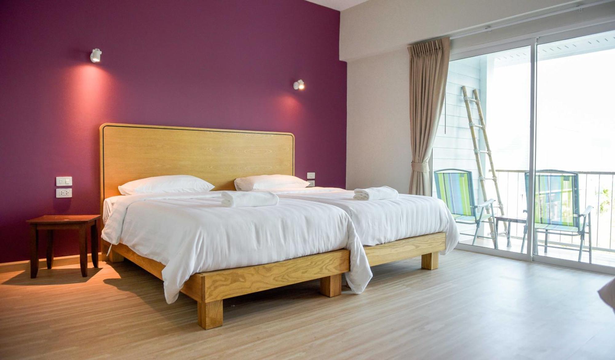 Seaman Resort Haad Chao Samran Exteriör bild